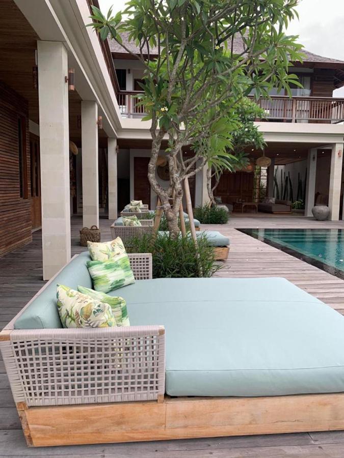 Villa Biarritz Uluwatu Exterior foto